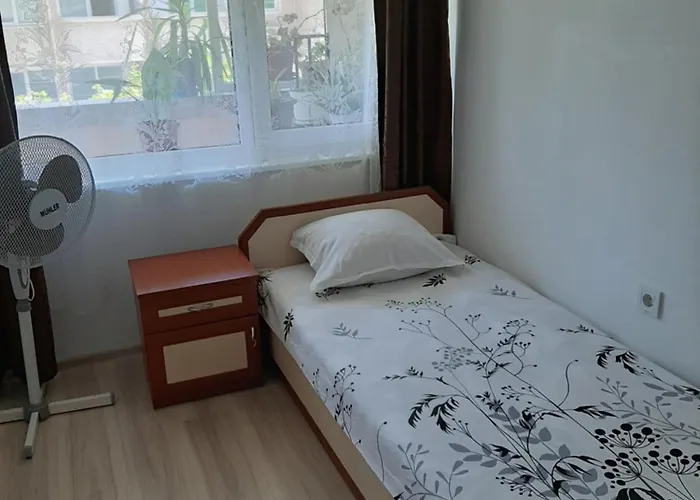 Gæstehus Damyanov 4*